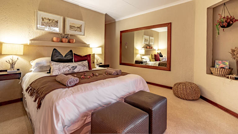 Ulwazi Rock Lodge - Accommodation