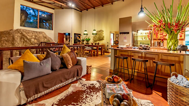 Ulwazi Rock Lodge - Lounge